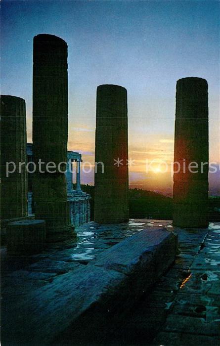 Athen Griechenland Sunset at the Propylana of the Acropoli