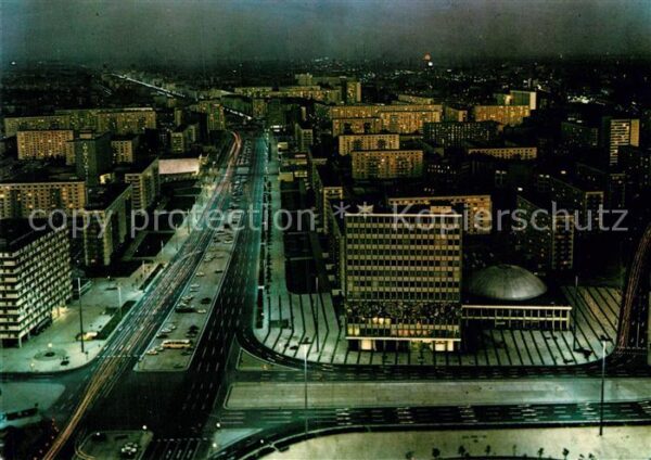 Berlin Blick vom Interhotel Stadt Berlin mit K