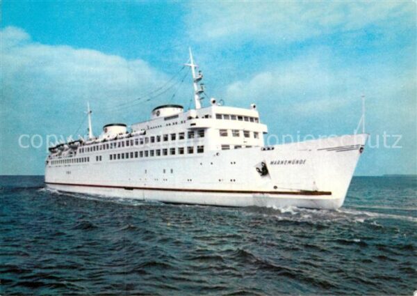 Faehre Ferry Bac Traghetto-- Warnemünde