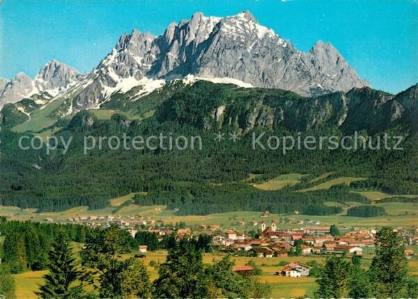 St Johann Tirol mit Wildem Kaiser