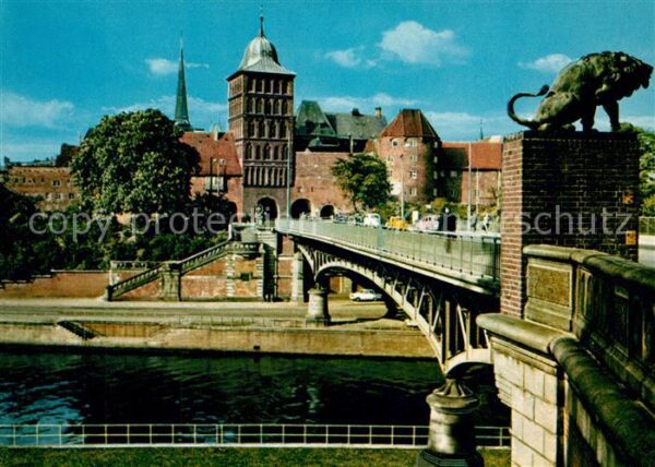 Luebeck Burgtorbrücke Burgtor