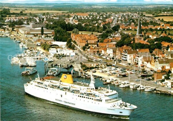 Travemuende Ostseebad Fliegeraufnahme Dampfer Gedser-Travemün