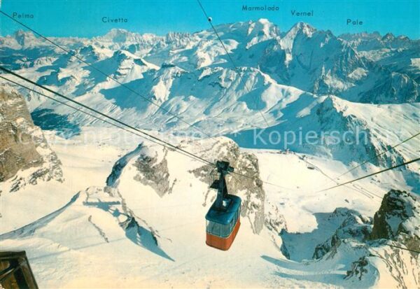 Seilbahn Sass Pordoi Dolomiti