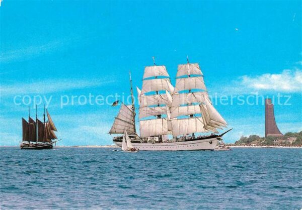 Segelschiffe Gorch Fock Laboe Marine-Ehrenmal