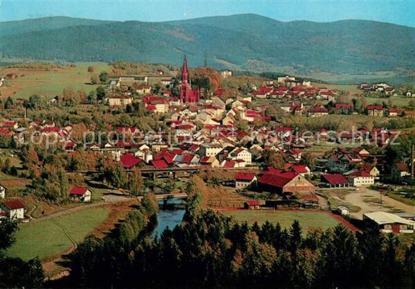 Zwiesel Niederbayern Panorama mit Grenzlandberge