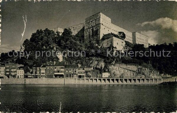 Huy la Meuse Tchestia Citadelle