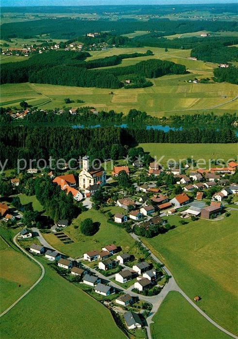 Maria Steinbach an der Iller mit Schloss Kronburg Flieg