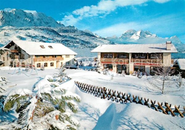 Mittenwald Bayern Hotel Toni Hof Winterpanorama Alpen Hub