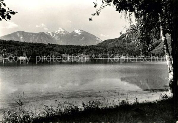 Klopeinersee Uferpartie am See mit Hochobir Karawank