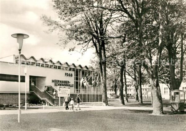 Kuehlungsborn Ostseebad FDGB Meerwasserschwimmhalle