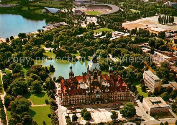 Hannover Neues Rathaus mit Sportzentrum Fliegera