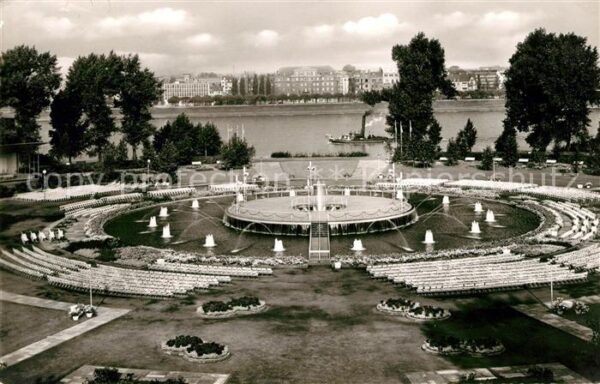 Koeln Rhein Tanzbrunnen