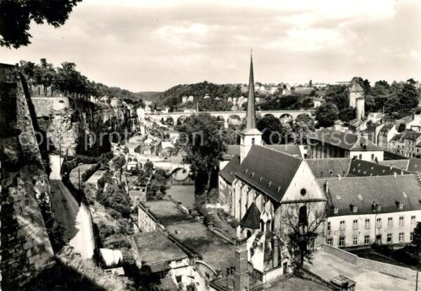 LUXEMBOURG  Luxemburg Rocher du Bock dominant le faubourg du