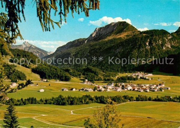 Graen Tirol Fliegeraufnahme Tannheimertal