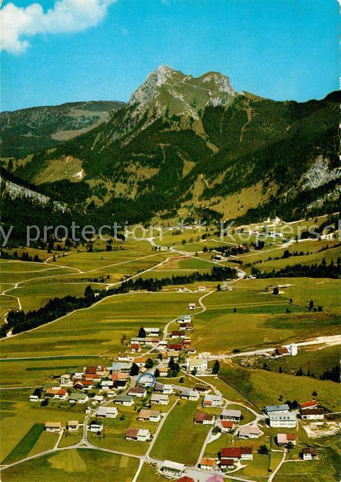 Graen Tirol Fliegeraufnahme Aggenstein