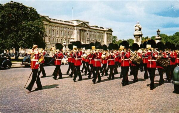 London Guards Band near Buckinham Palace