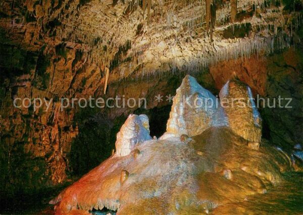 Hoehlen Caves Grottes Lurgrotte Peggau Drei Zinnen