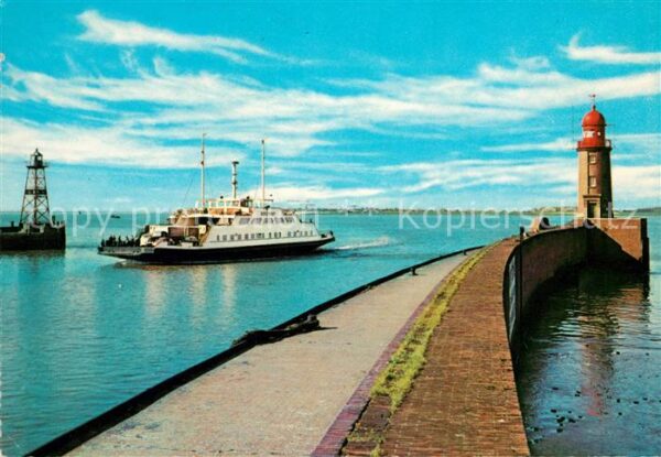 Faehre Ferry Bac Traghetto-- Fährboot Hafenmole Bremerhaven