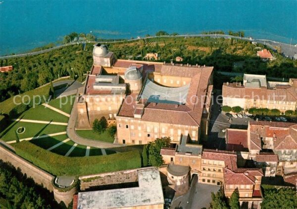 Castelgandolfo Latium Fliegeraufnahme Palazzo Papale