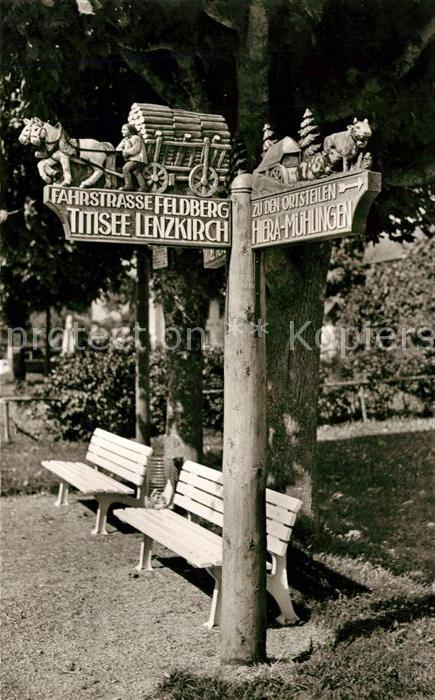 Saig Schwarzwald Origineller Wegweiser beim Gasthof Ochs