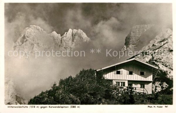 Mittenwald Bayern Mittenwalderhütte mit Karwendelspitzen