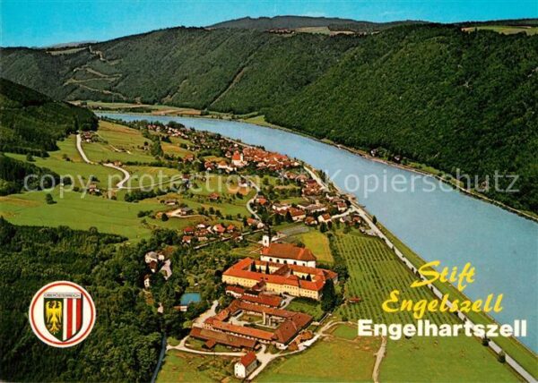 Engelhartszell Donau Oberoesterreich Stift Engelszell Fliegeraufnahme