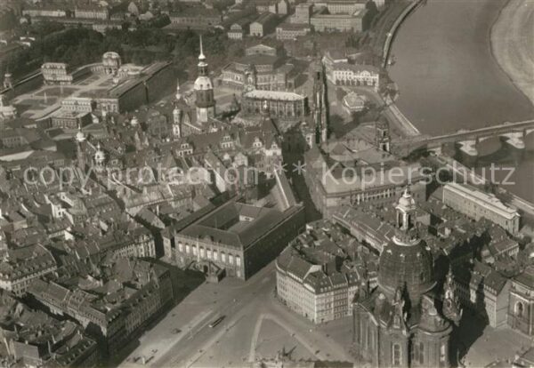 Dresden Neumarkt Fliegeraufnahme