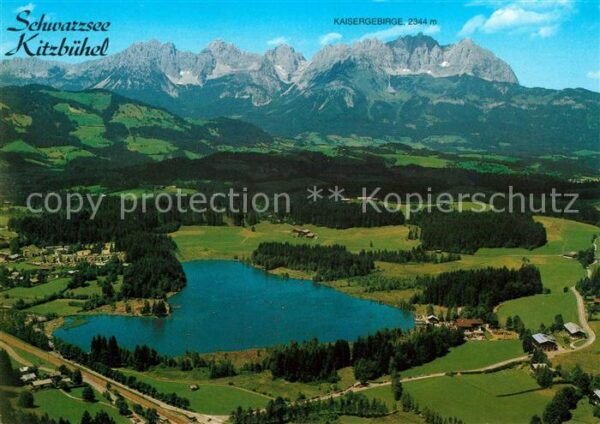 Kitzbuehel Tirol Schwarzsee Fliegeraufnahme Kaisergebirg