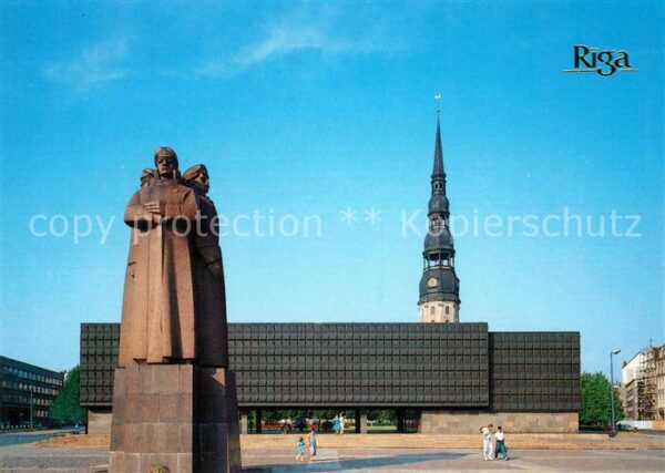 Riga Lettland Statue and Museum to the Latvian Red Ri