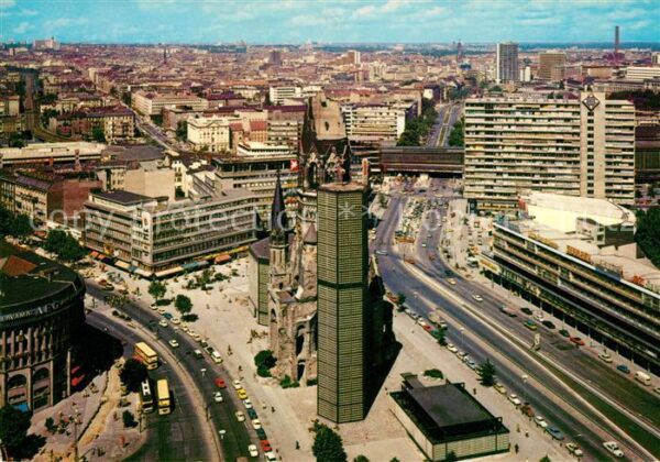 Berlin Blick vom Europa Center auf Kaiser Wilh