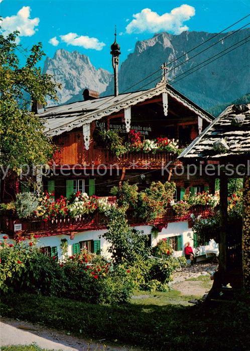 Mayrhofen Zillertal Malerischer Bauernhof Blumenschmuck Alp