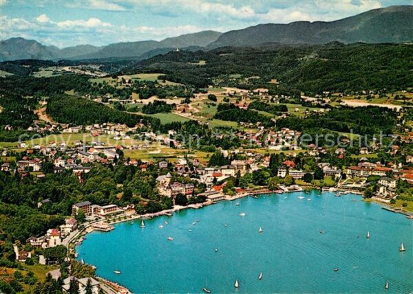 Velden Woerthersee mit Dobratsch und Gerlitzen Fliegeraufn