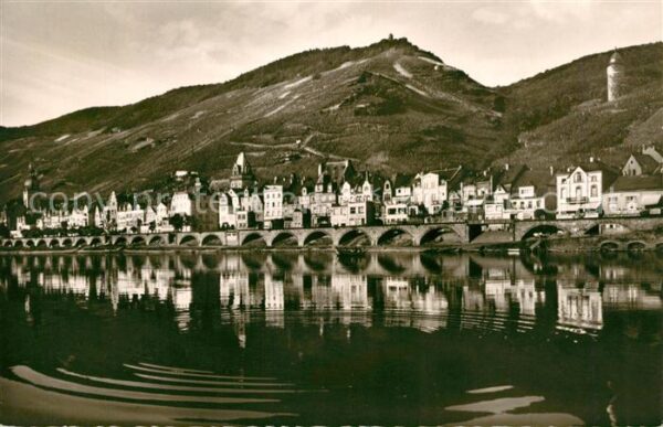 Zell Mosel Partie an der Mosel