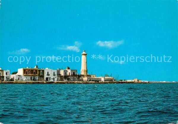Torre Canne Panorama parziale e faro visti dal mare