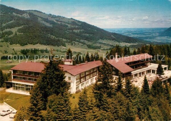 Sonthofen Oberallgaeu Kur und Sporthotel Allgäuer Berghof mit
