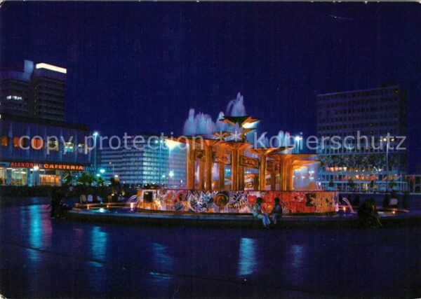 Berlin Alexanderplatz bei Nacht Hauptstadt der