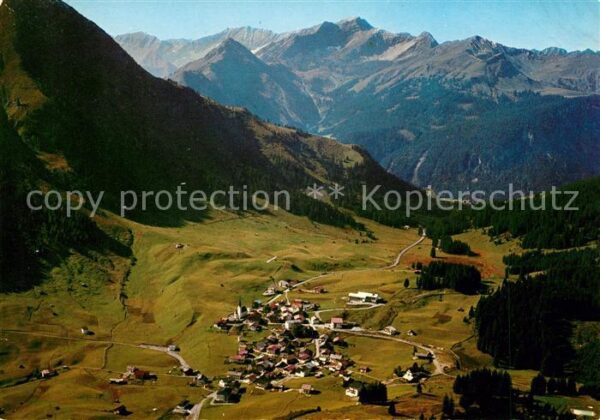 Berwang Tirol Fliegeraufnahme Knittelkarspitze Steink