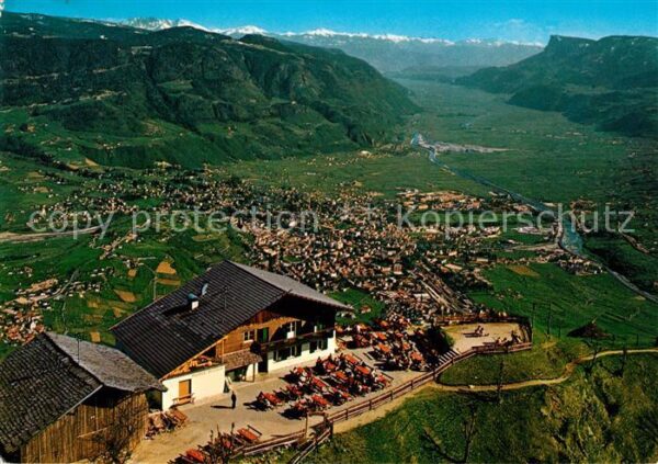Dorf Tirol Hochmut Meran Etschtal Bozen