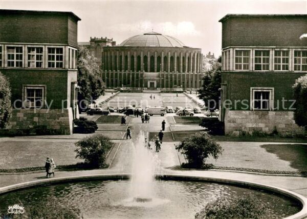 Duesseldorf Ehrenhof Rheinhalle