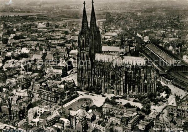 Koeln Rhein Fliegeraufnahme Dom
