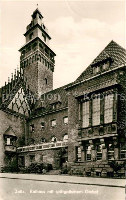 Zeitz Rathaus mit spätgotischem Giebel