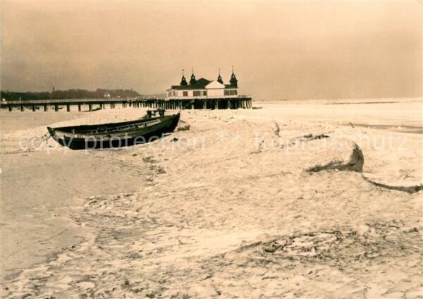 Ahlbeck Ostseebad Winter an der Seebrücke