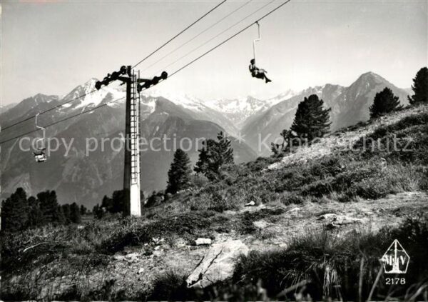 Mayrhofen Zillertal Penken Lift mit Ahornspitze und Tristne