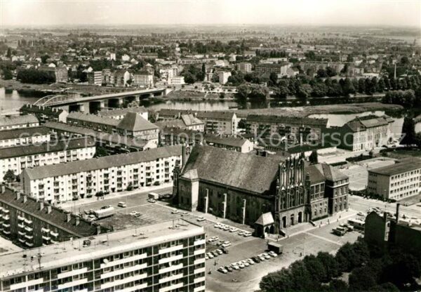 Frankfurt Oder Platz der Republik Rathaus Oder