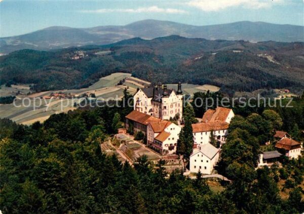 Fuerstenstein Niederbayern Pension Schloss Englburg Fliegeraufnahm