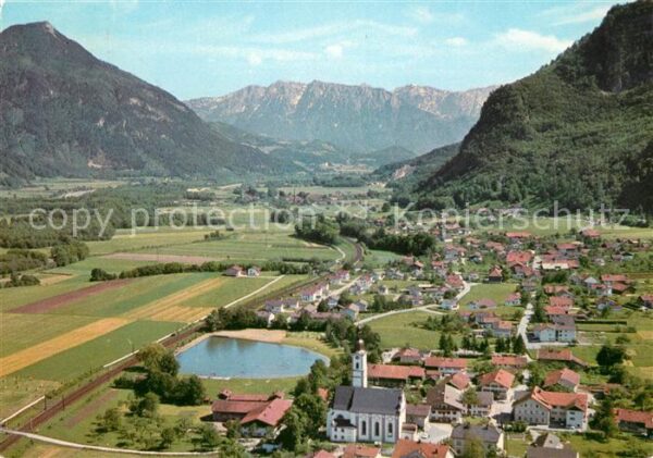 Flintsbach Inn mit Kranzhorn und Kaisergebirge Flieger