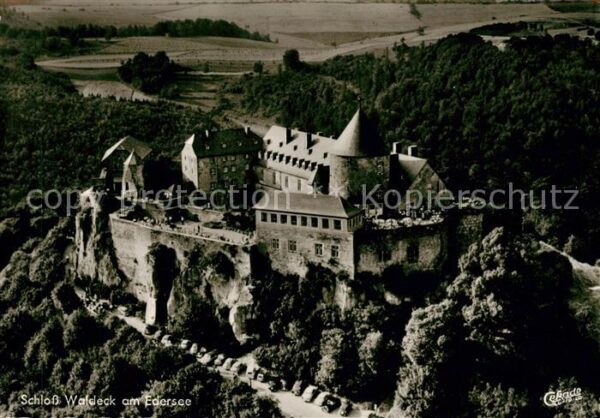 Waldeck Edersee Schloss Fliegeraufnahme
