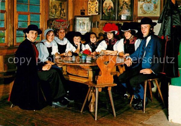 Trachten Schwarzwald Trachtenfamilie Gutach Freilichtmuseum