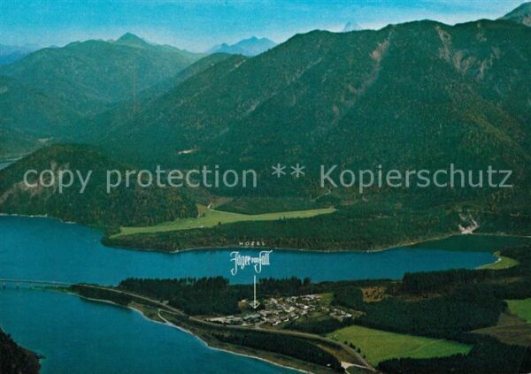 Fall Bad Toelz Fliegeraufnahme Sylvensteinstausee Hote