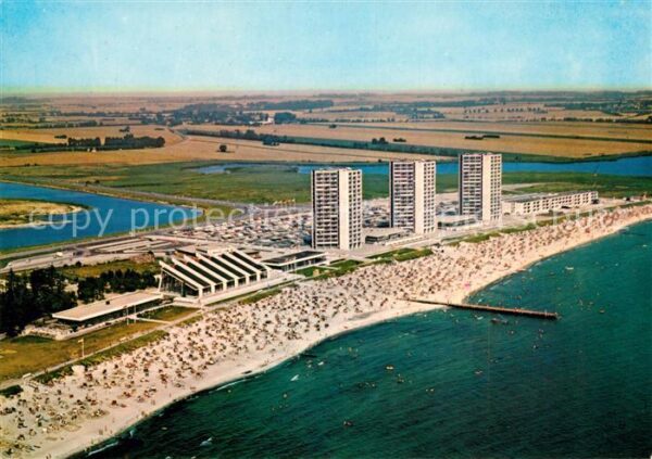 Burg Fehmarn Fliegeraufnahme mit Strand